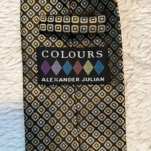 Colours Alexander Julian Tie - Picture 3 of 3